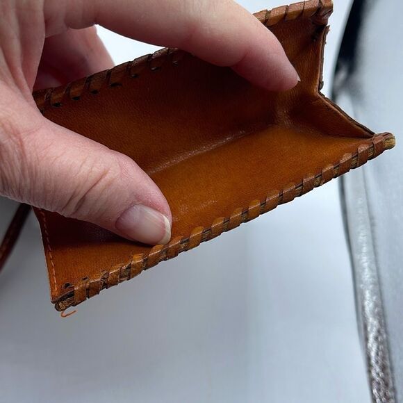 Vintage Peru hand tooled little vintage handbag -shoulder bag. - Picture 6 of 11